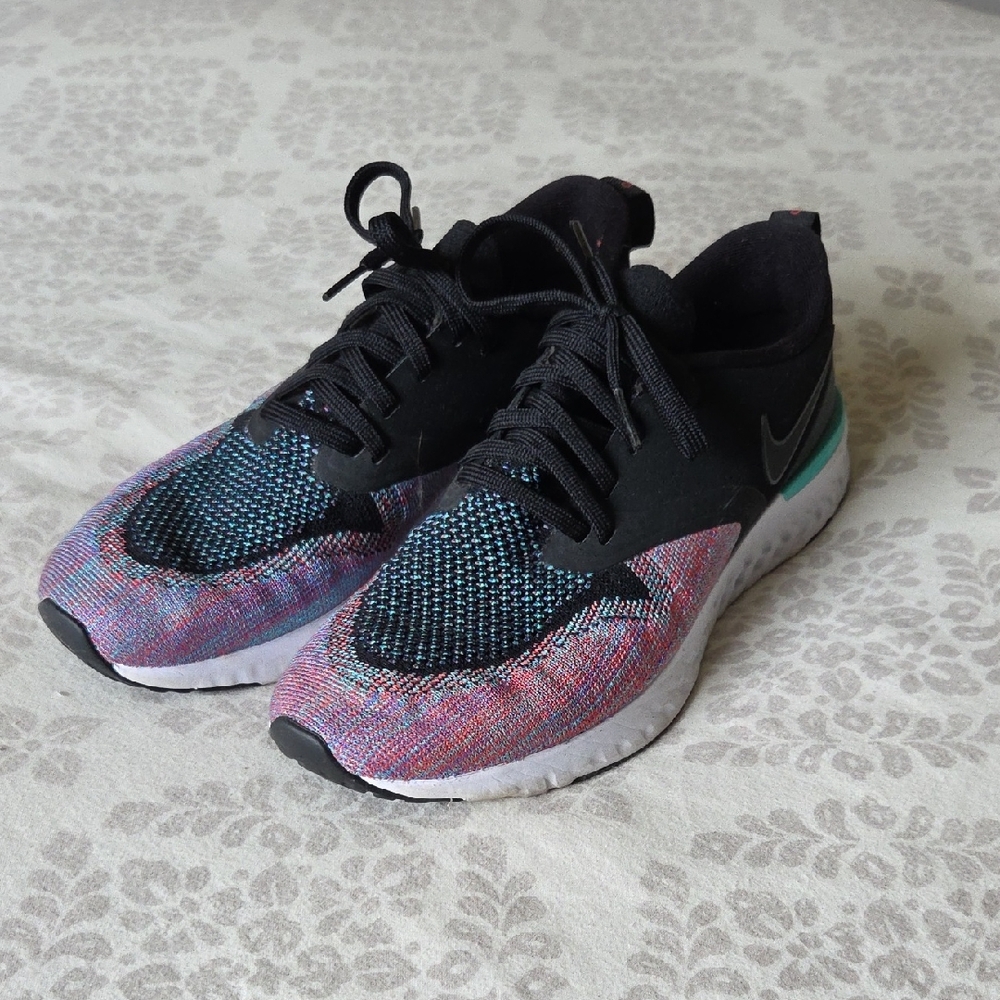 Nike Multicolor Knit Running Shoes with Black Accents